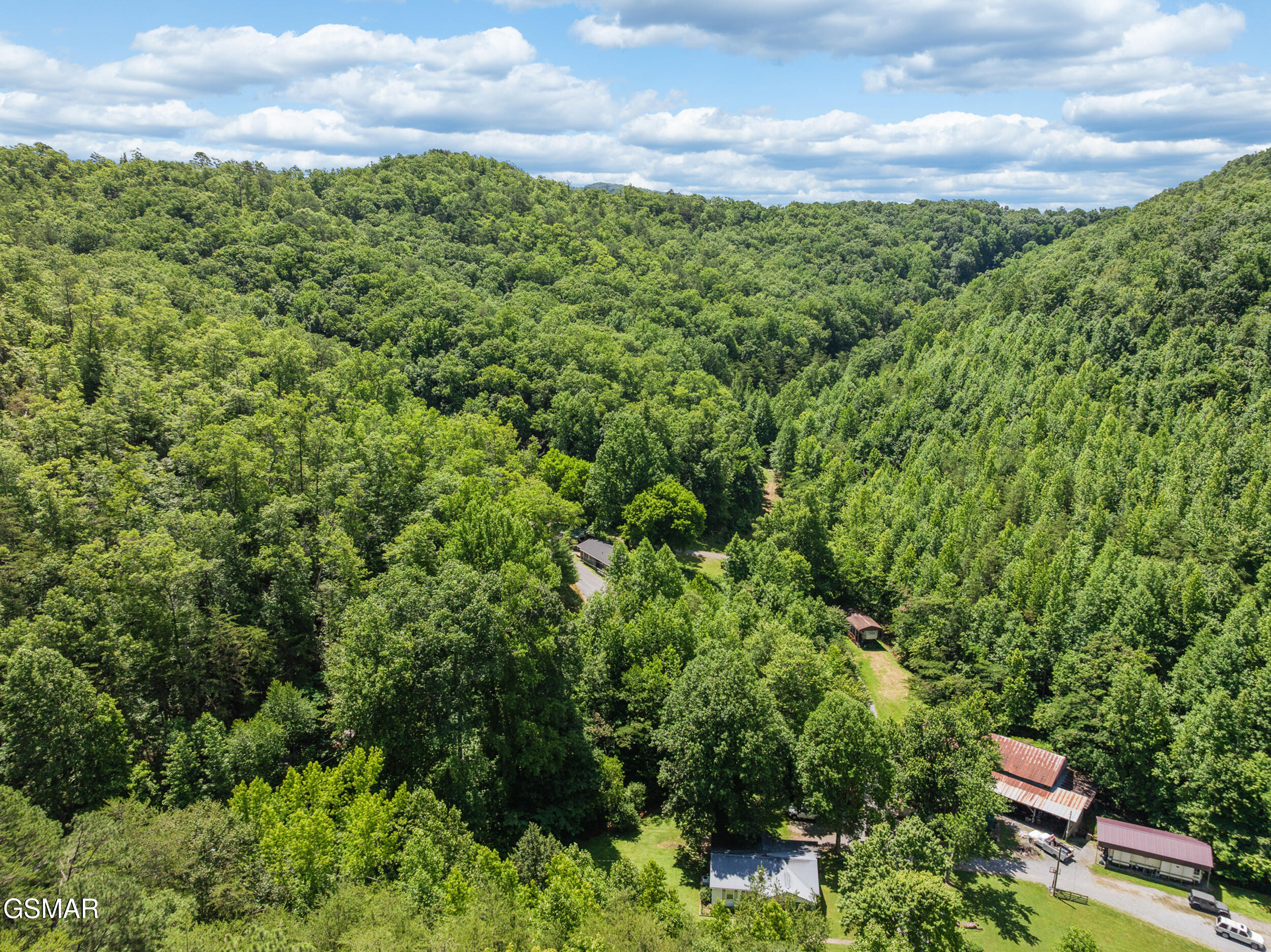 2792 Happy Hollow Road Sevierville TN 37862