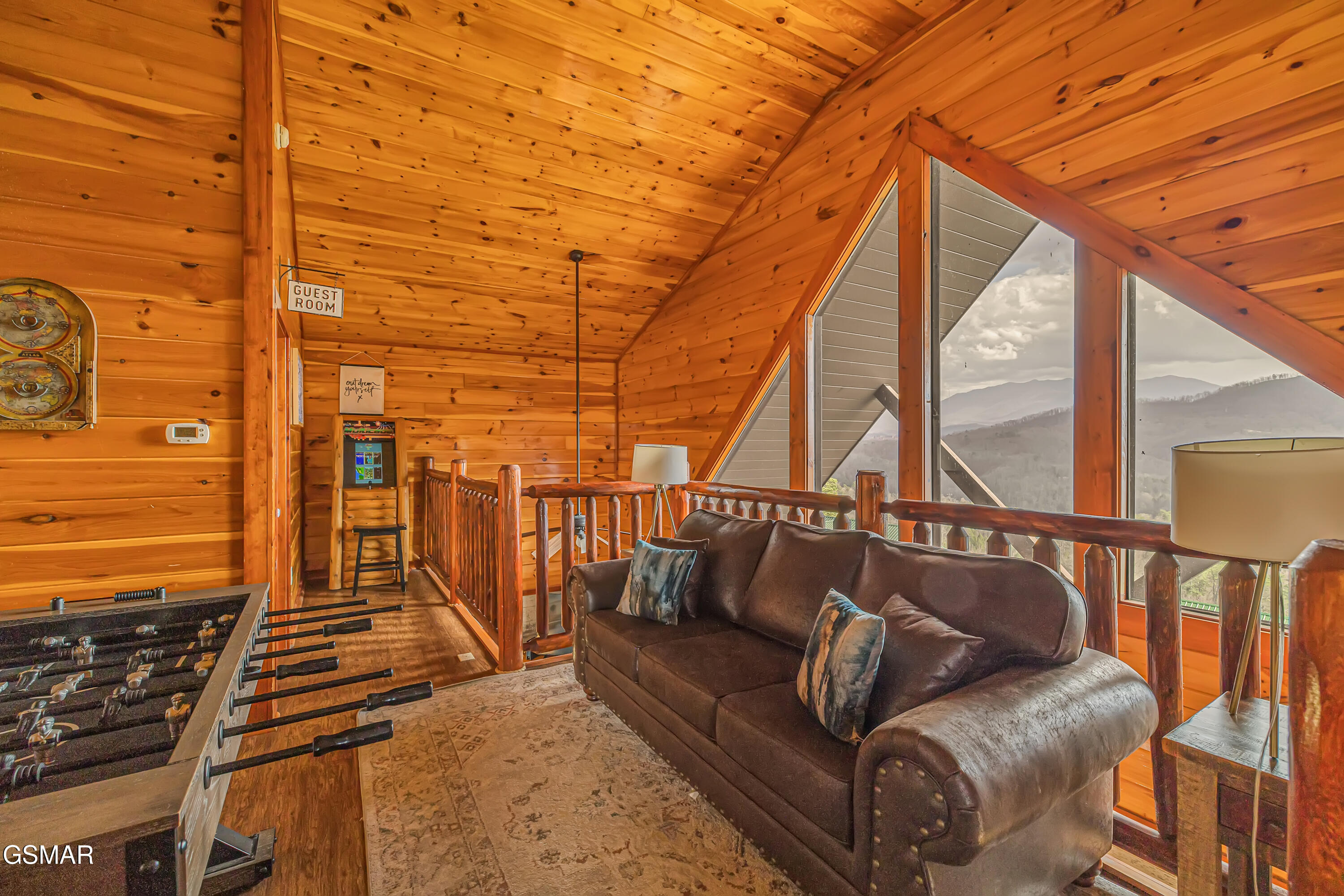 4836 Highland Place Way Pigeon Forge TN 37863
