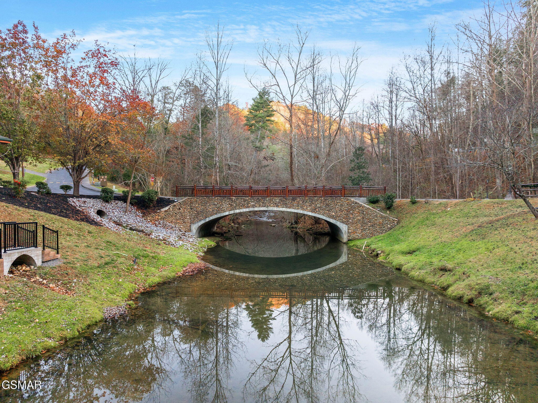 3221 Smoky Ridge Way Sevierville TN 37862