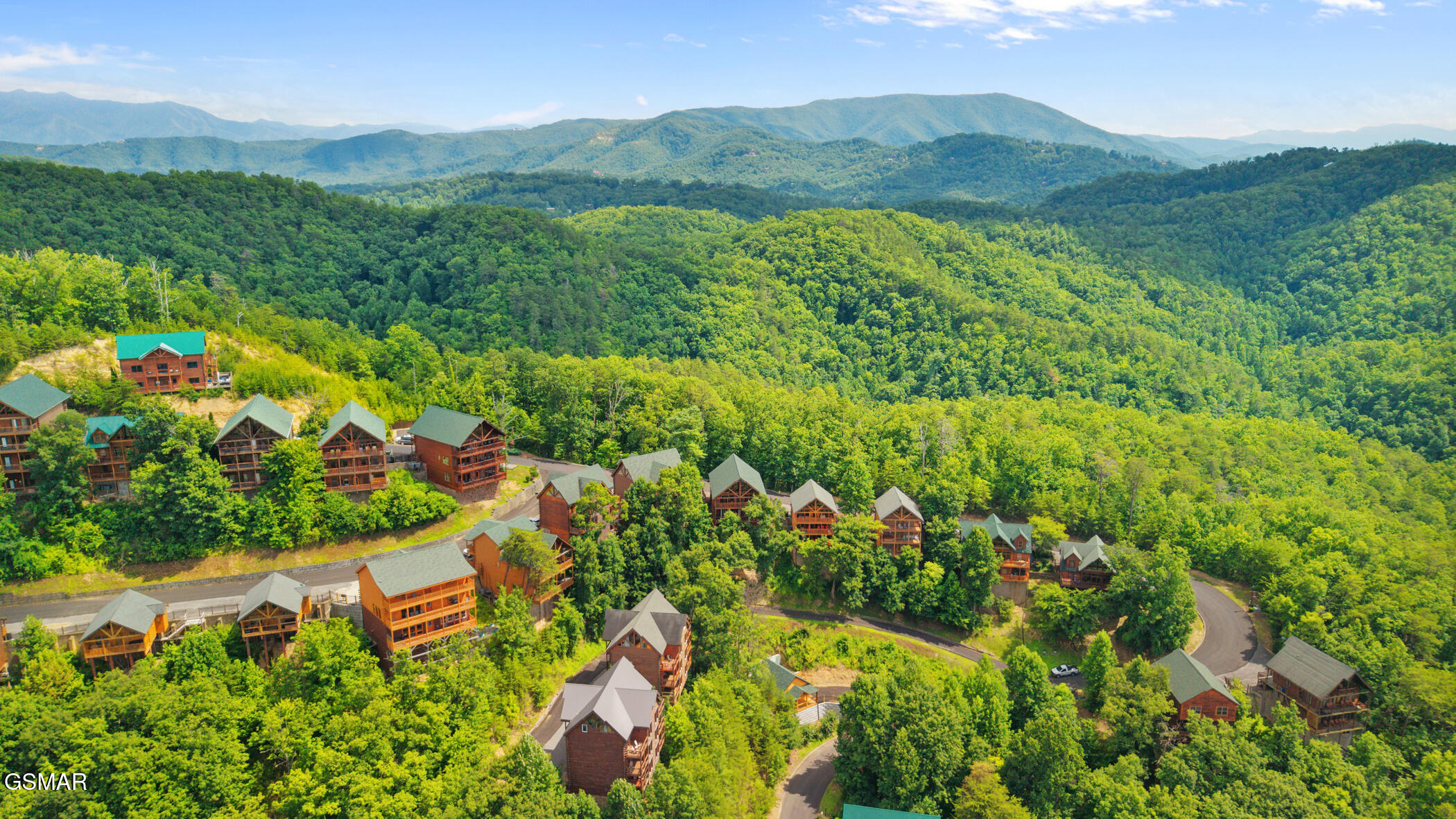 1026 Black Bear Cub Way Sevierville TN 37862