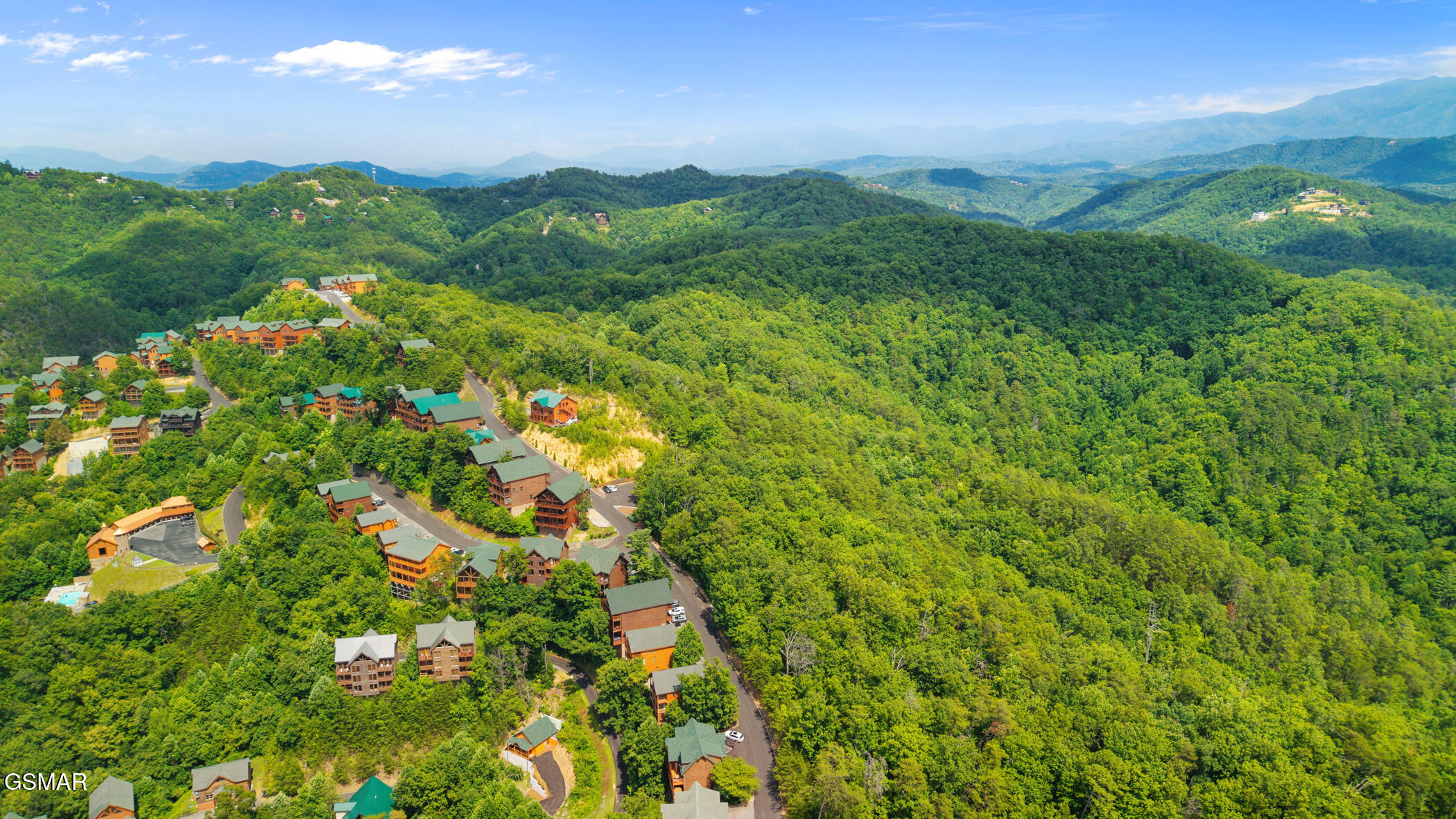 1026 Black Bear Cub Way Sevierville TN 37862