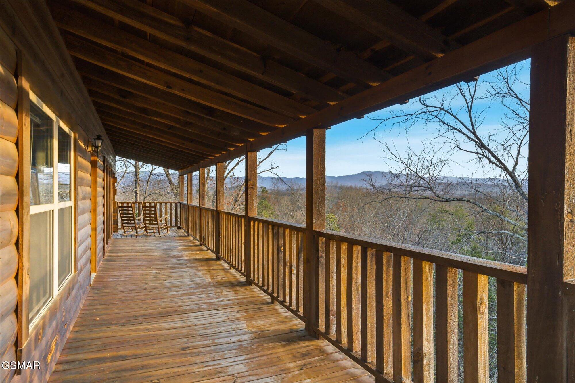 2022 Oakmont Drive Sevierville TN 37876