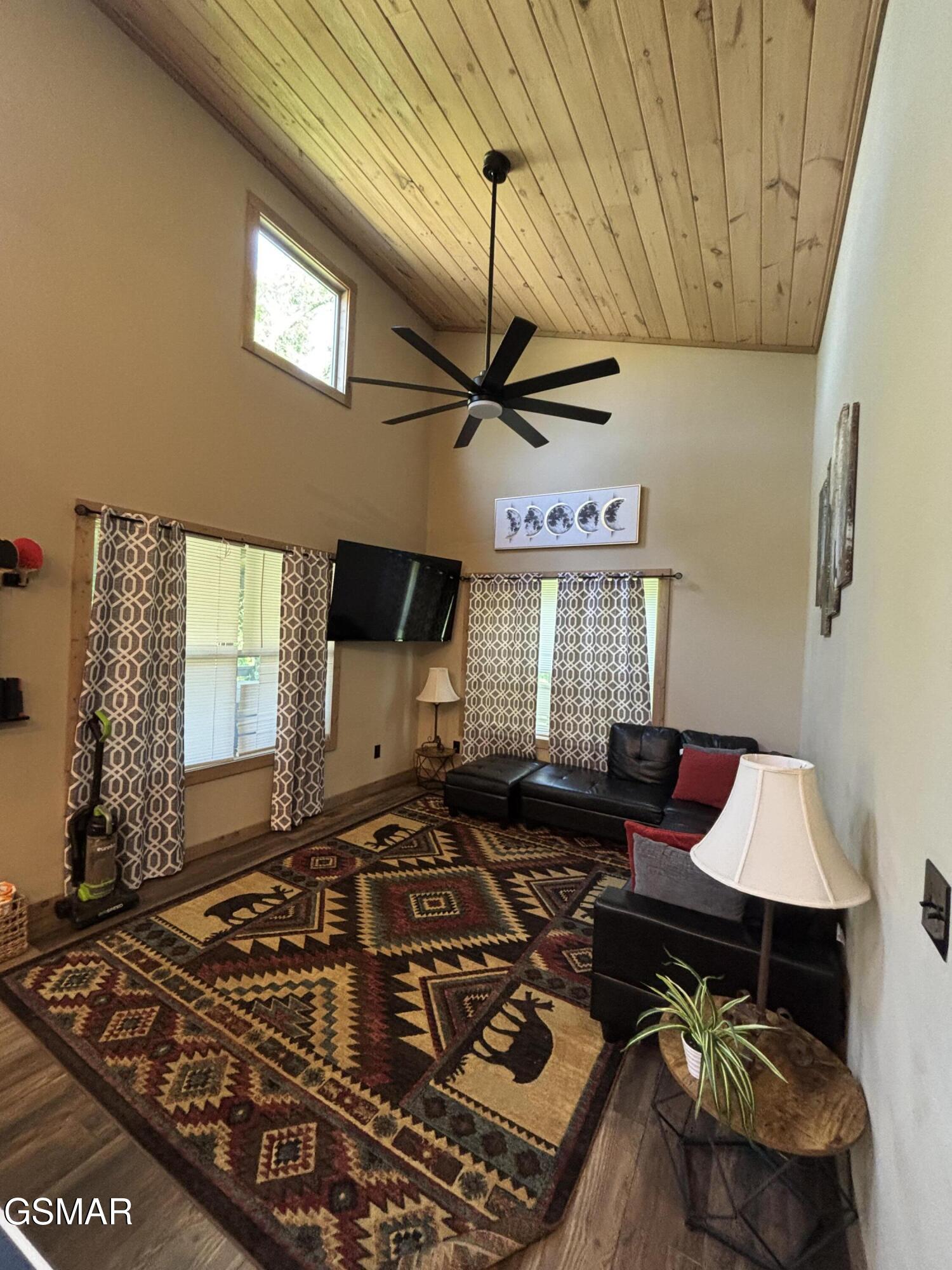 3412 Worth Road Sevierville TN 37876