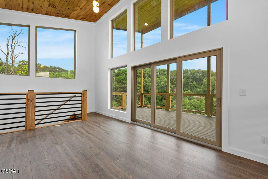 3225 Emerald Springs Loop Sevierville TN 37862
