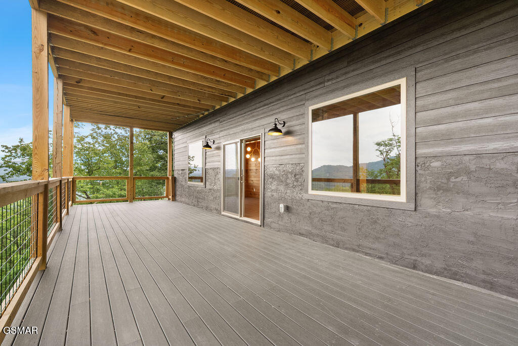 3225 Emerald Springs Loop Sevierville TN 37862