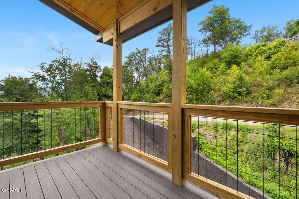 3225 Emerald Springs Loop Sevierville TN 37862