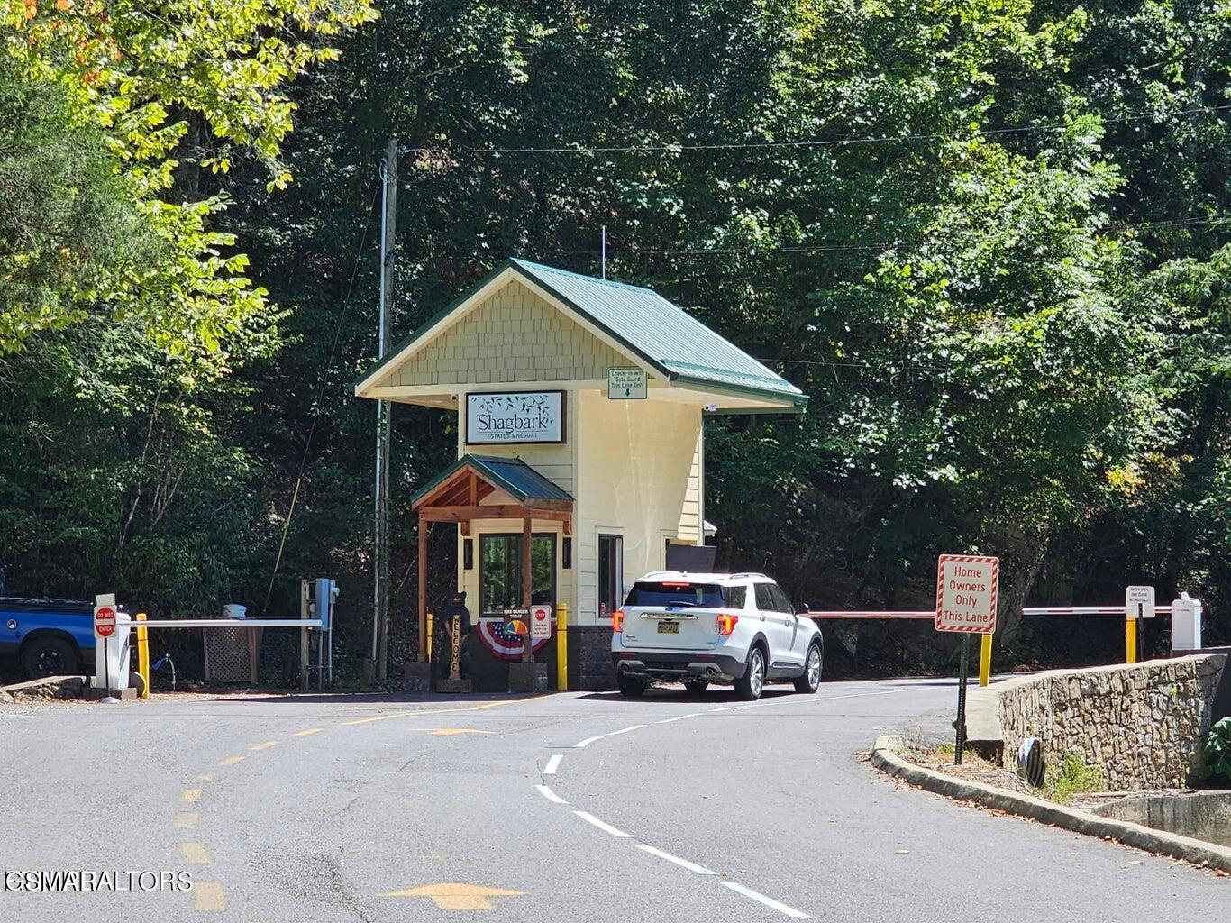 3127 Emerald Springs Loop Sevierville TN 37862