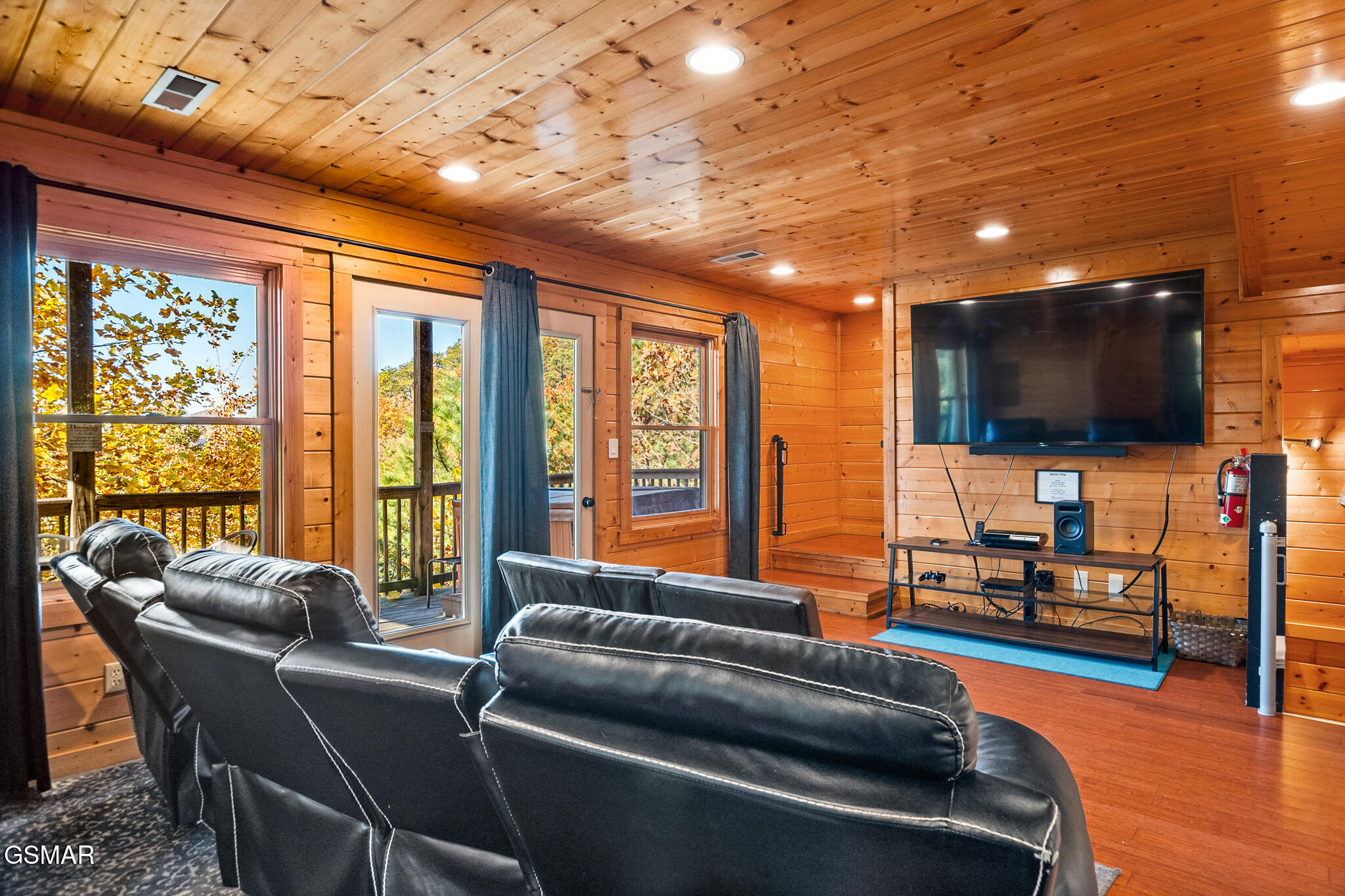 4104 Harvest Moon Road Sevierville TN 37862