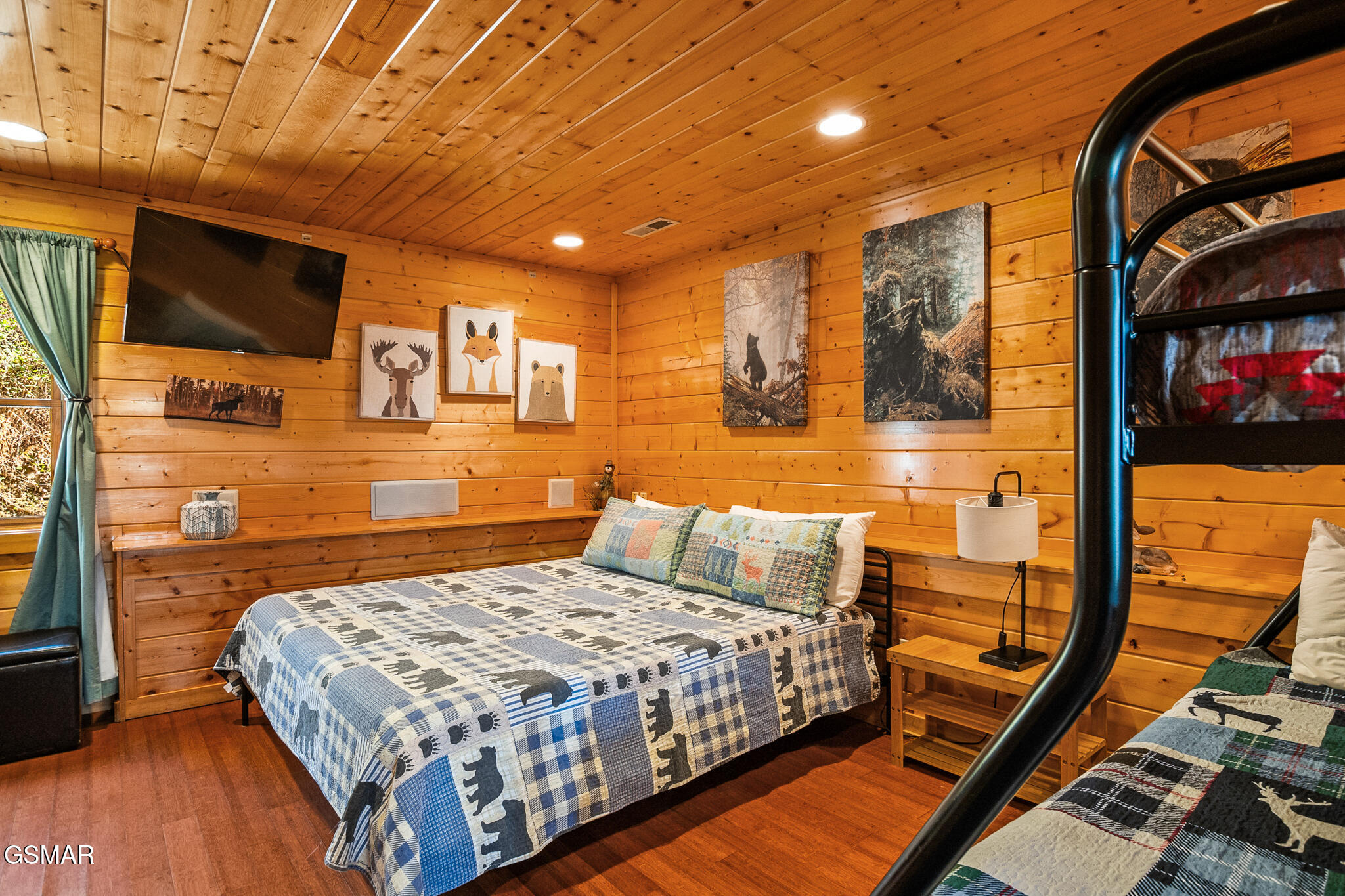4104 Harvest Moon Road Sevierville TN 37862
