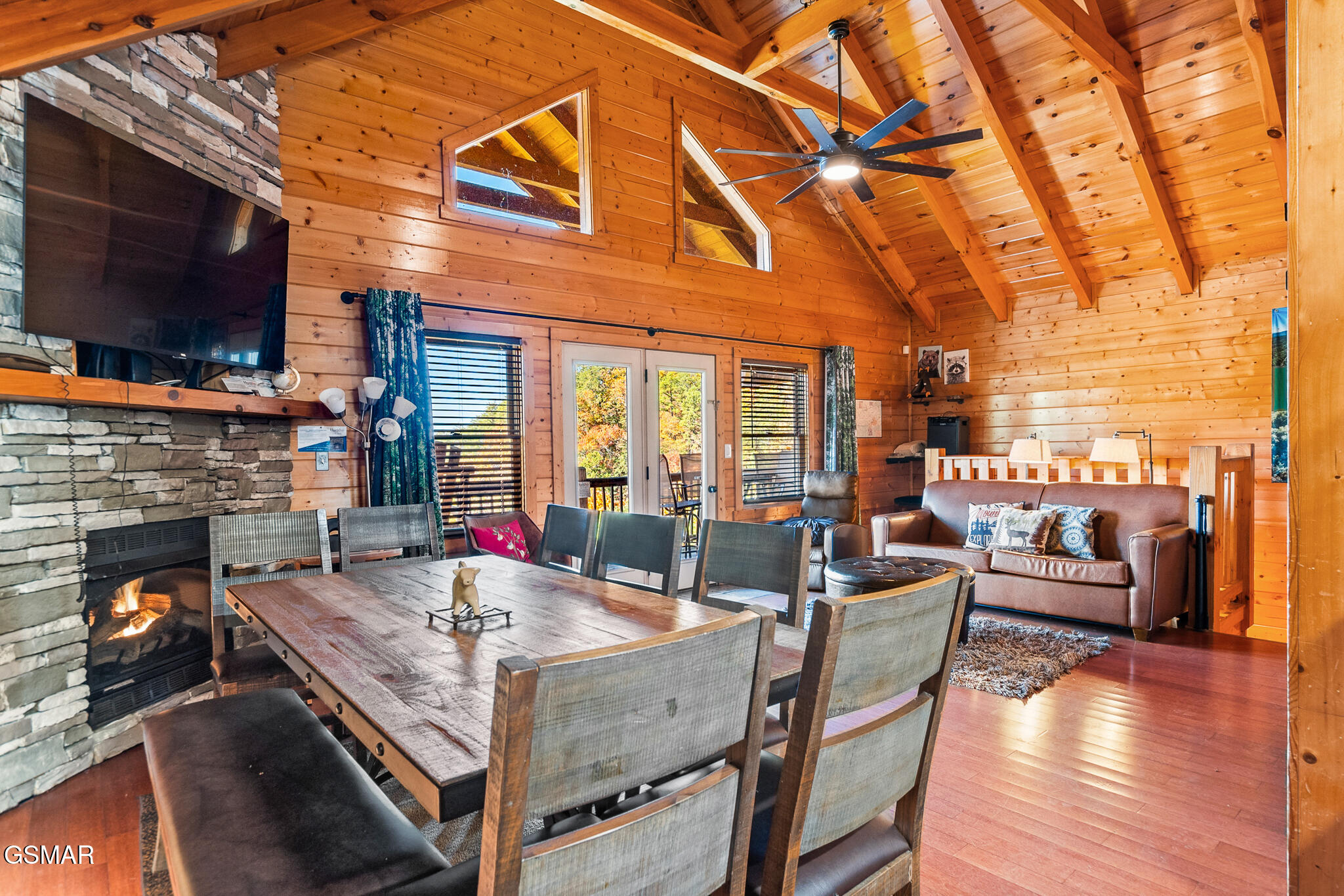 4104 Harvest Moon Road Sevierville TN 37862