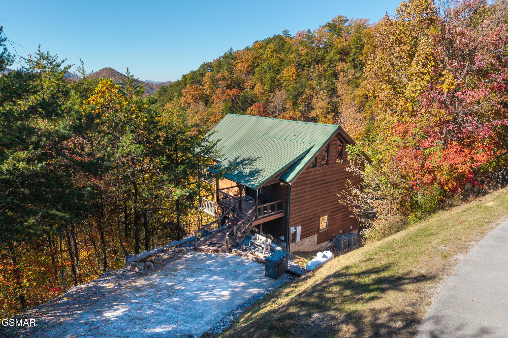4104 Harvest Moon Road Sevierville TN 37862