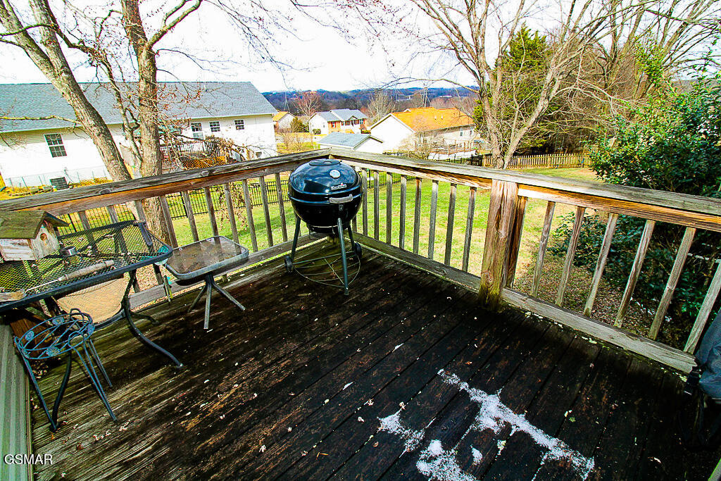 1645 Jasmine Trail Sevierville TN 37862