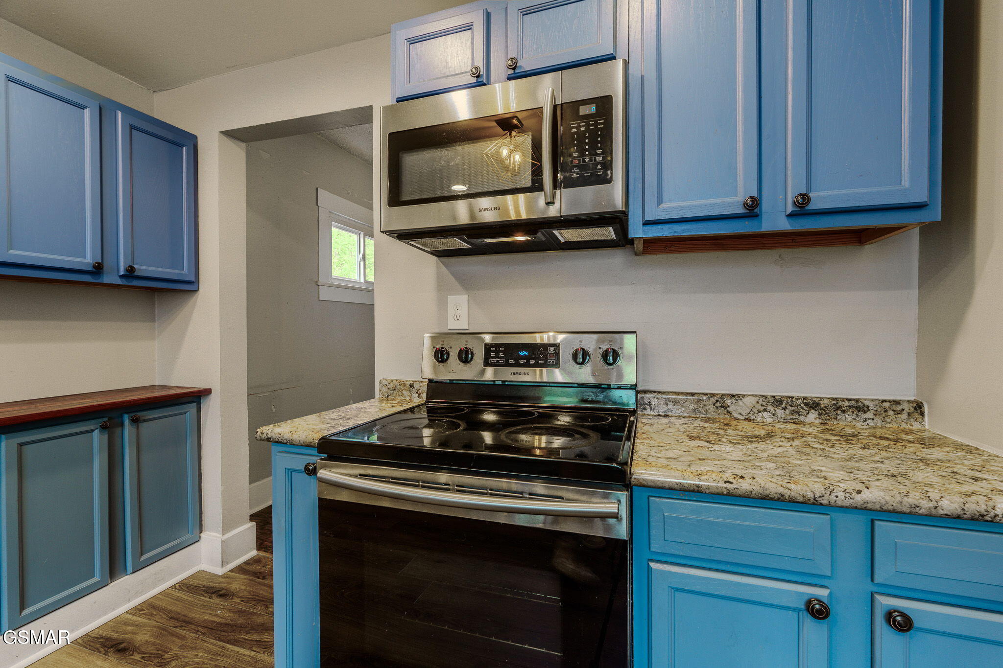 1619 Beaumont Avenue Knoxville TN 37921