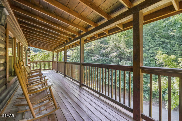 620 Chickasaw Gap Way Pigeon Forge TN 37863