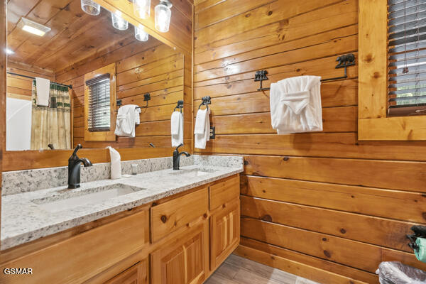 620 Chickasaw Gap Way Pigeon Forge TN 37863