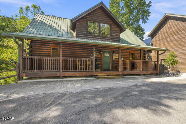 620 Chickasaw Gap Way Pigeon Forge TN 37863