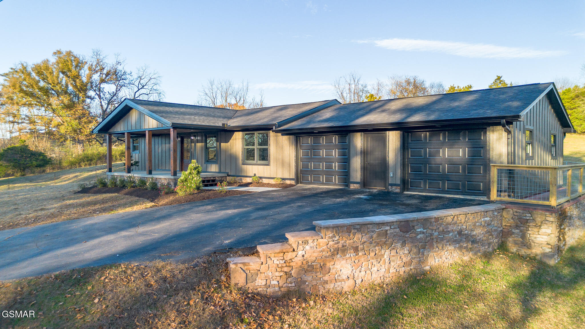 1437 Beacon Road Talbott TN 37877