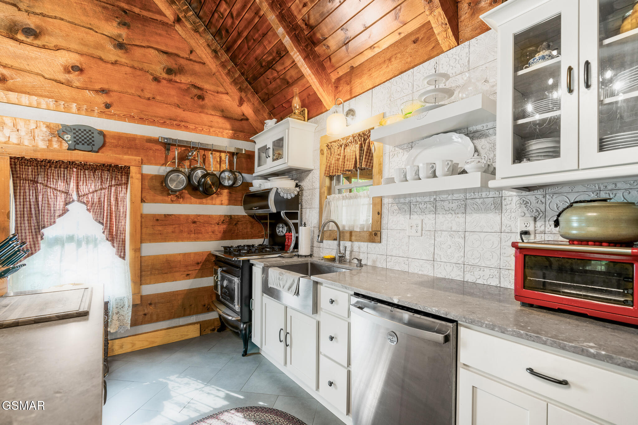 1303 Witt Hollow Road Sevierville TN 37862