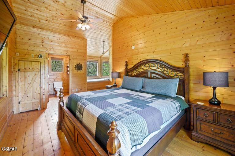 1979 E Mountain View Way Sevierville TN 37862