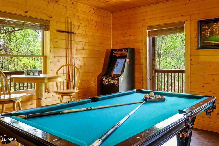 1979 E Mountain View Way Sevierville TN 37862