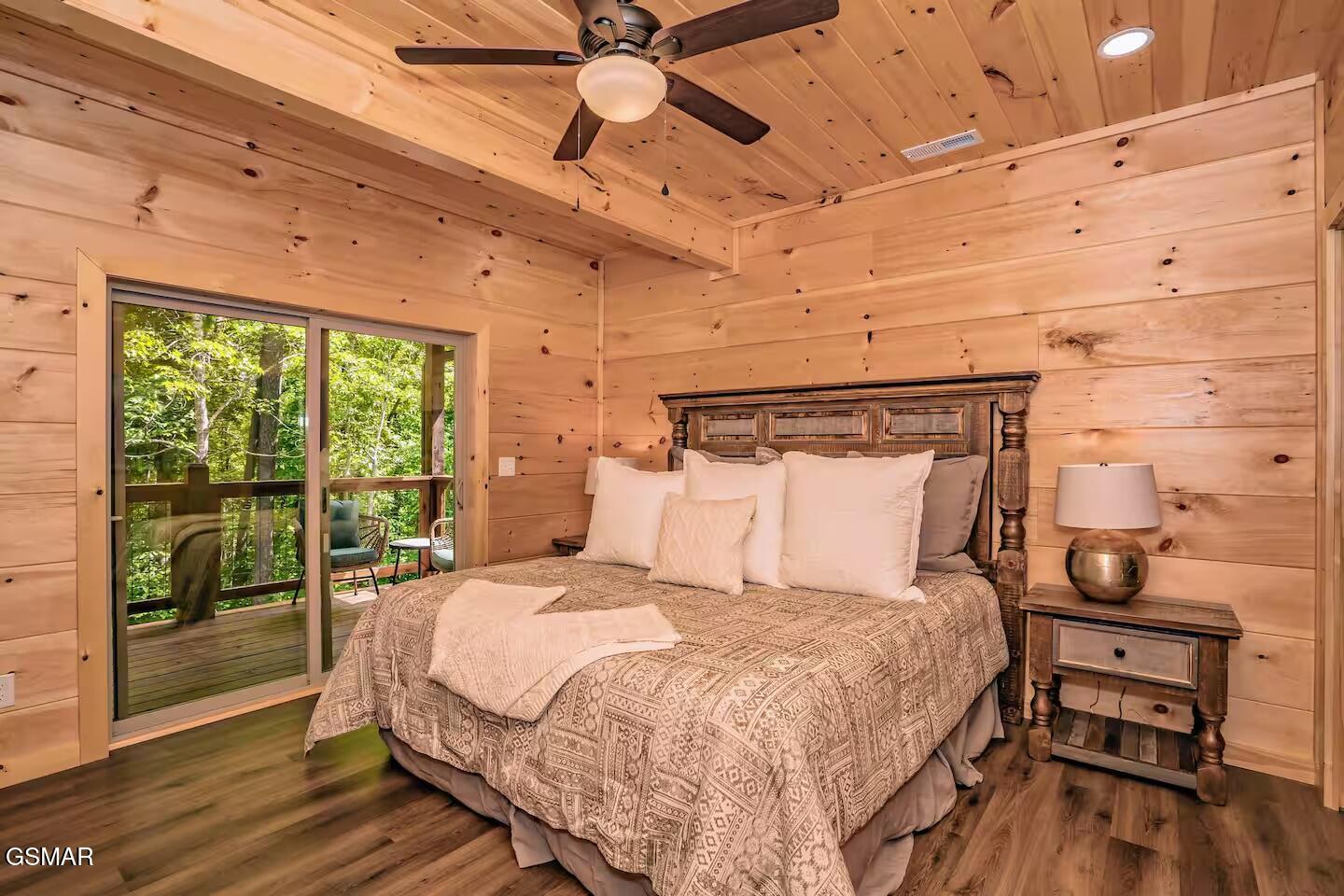 2818 Ridge Creek Circle Sevierville TN 37876