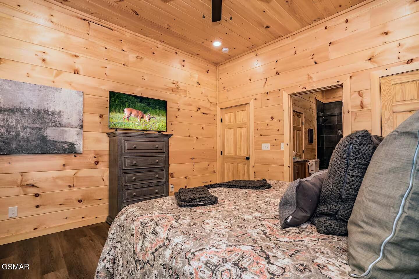 2818 Ridge Creek Circle Sevierville TN 37876