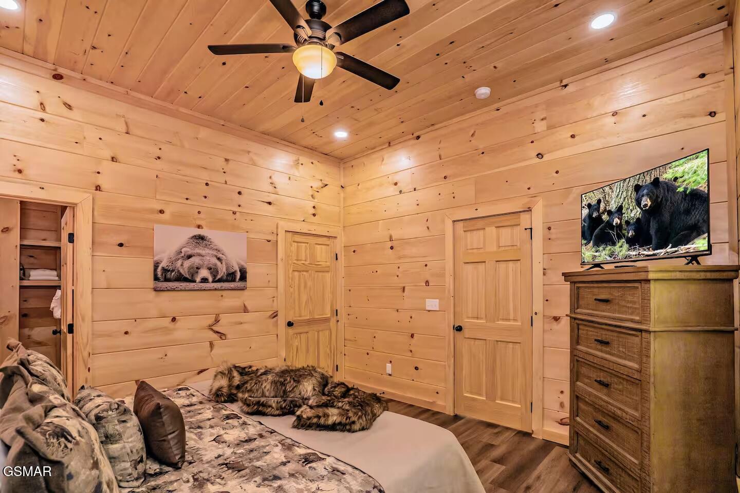 2818 Ridge Creek Circle Sevierville TN 37876