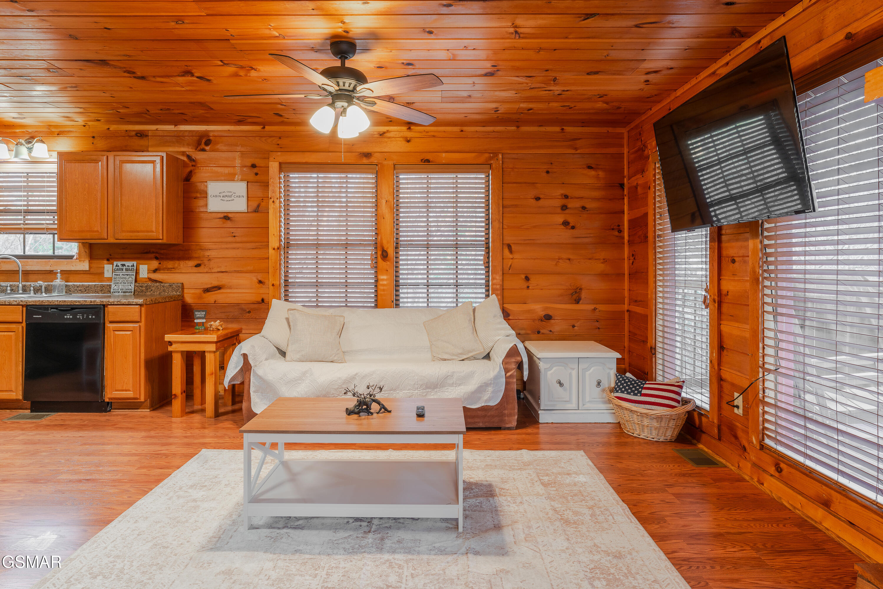 1220 Sugar Loaf Road Sevierville TN 37876