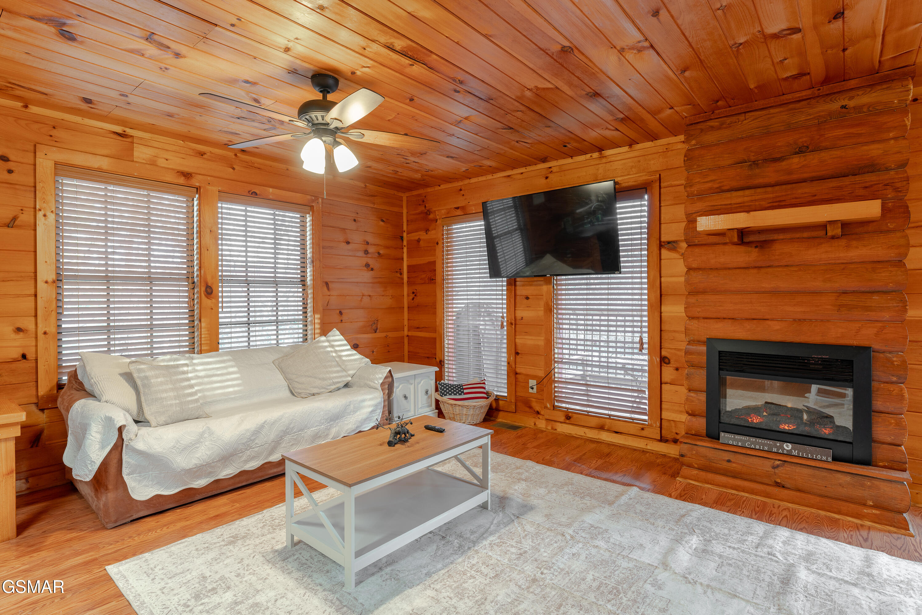 1220 Sugar Loaf Road Sevierville TN 37876