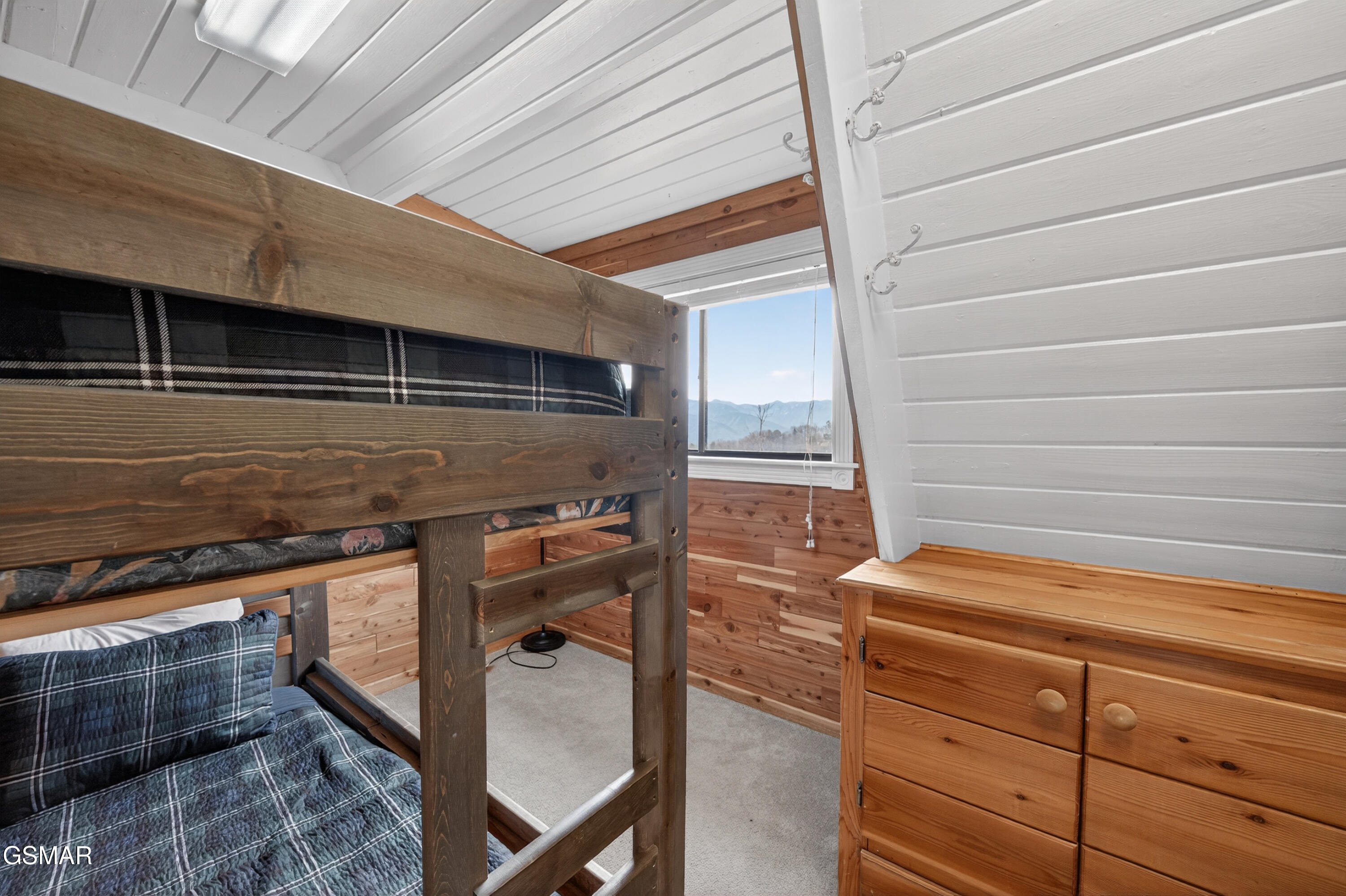 1109 Ski View Drive Gatlinburg TN 37738