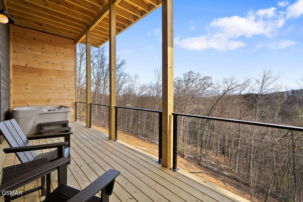 1863 Bluff Ridge Road Sevierville TN 37876