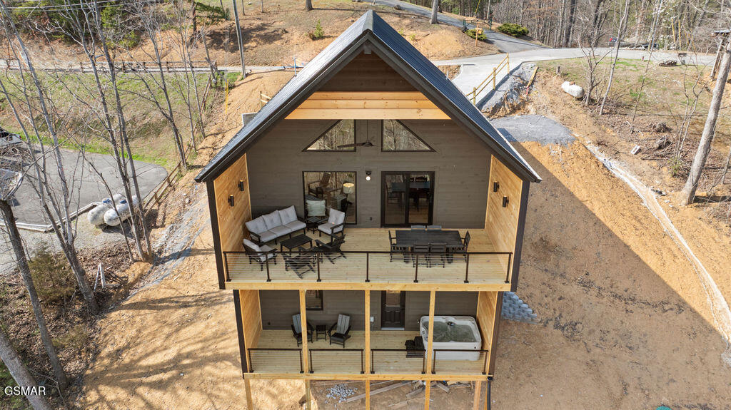 1863 Bluff Ridge Road Sevierville TN 37876