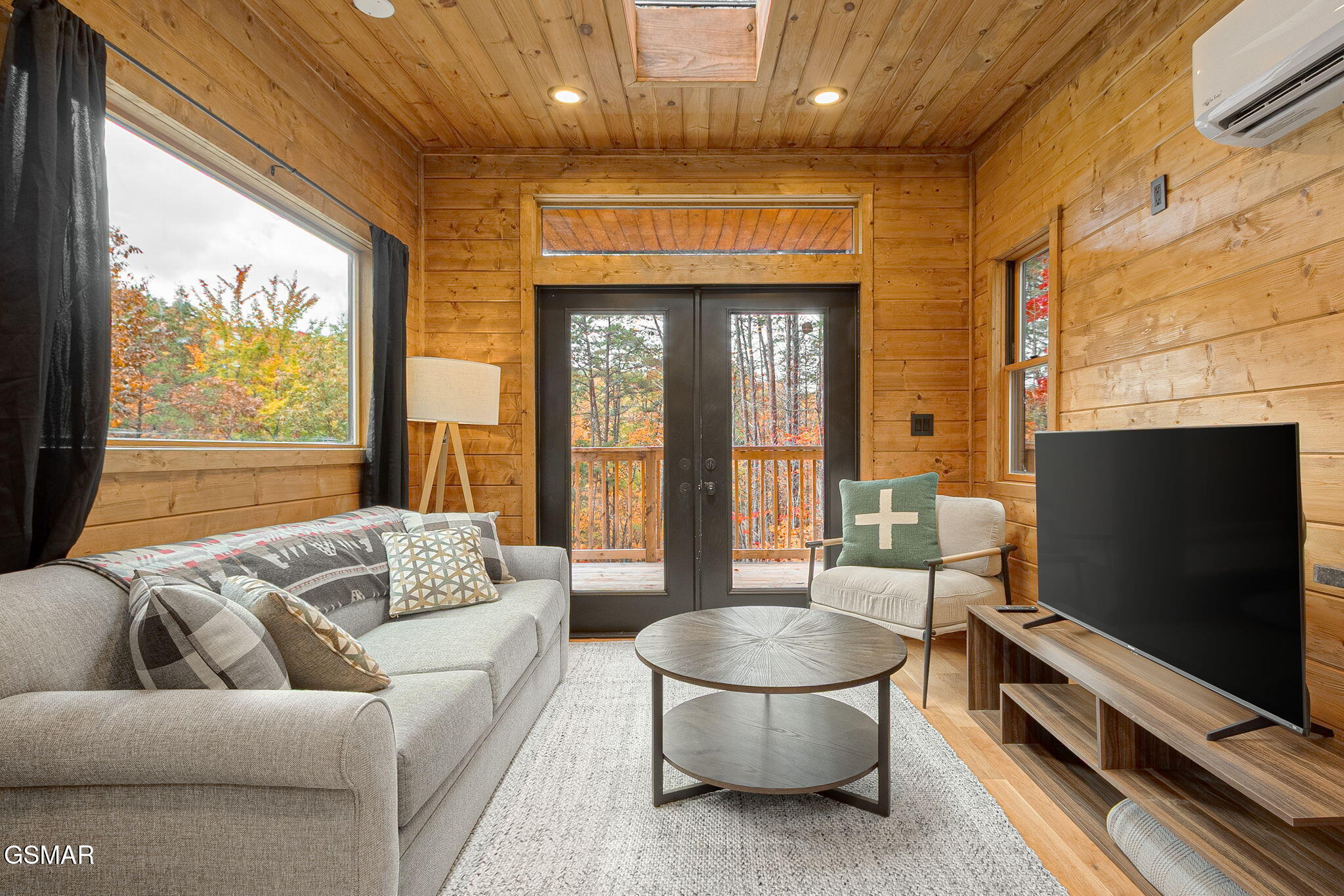 4167 Chamberlain Lane Sevierville TN 37862