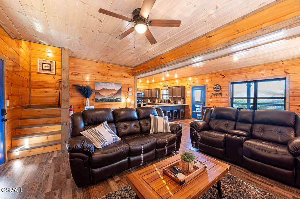 235 Lily Jo Way Sevierville TN 37876