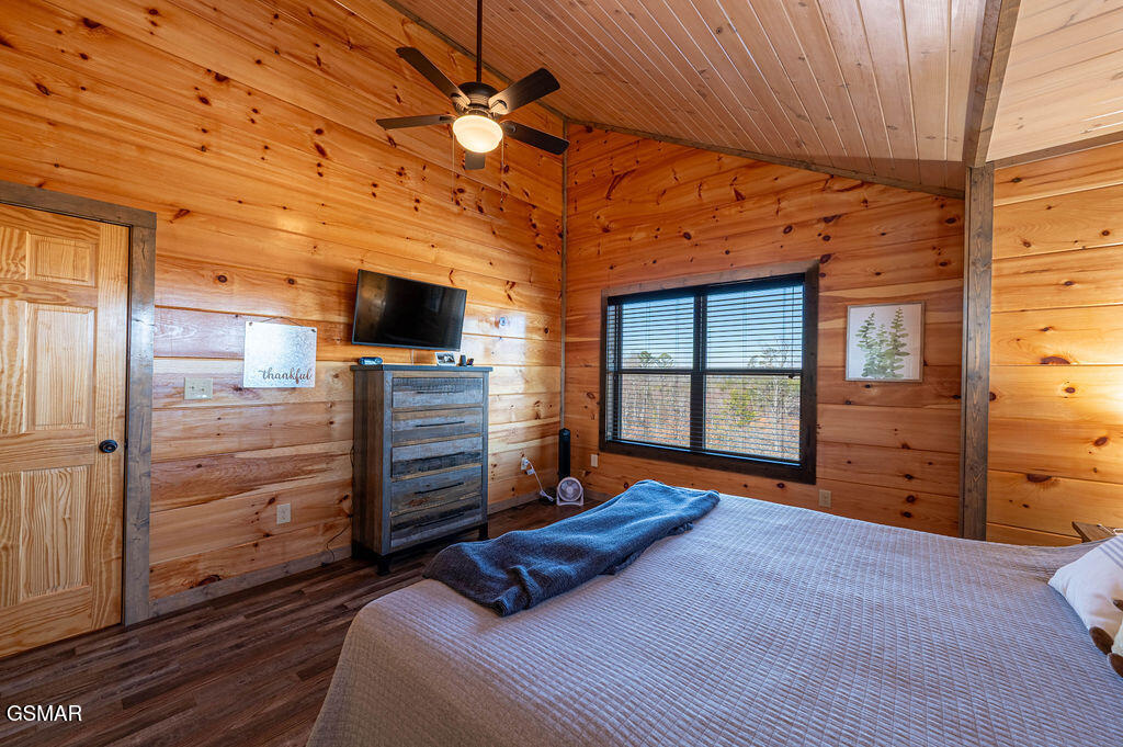 235 Lily Jo Way Sevierville TN 37876