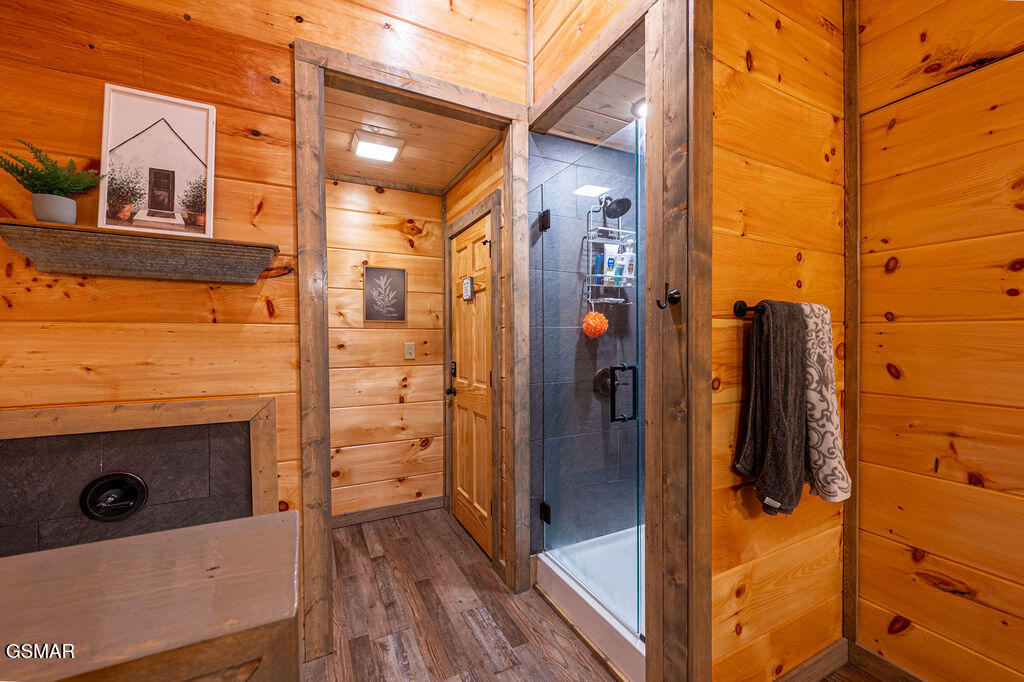 235 Lily Jo Way Sevierville TN 37876