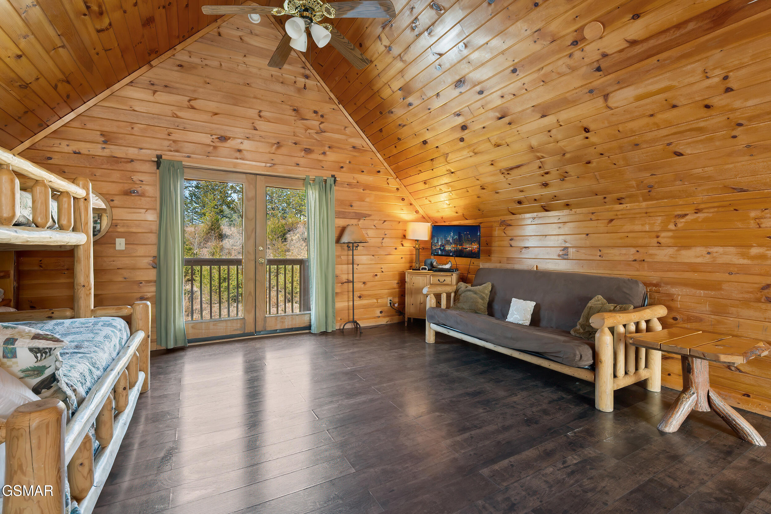 910 Willard Way Sevierville TN 37862