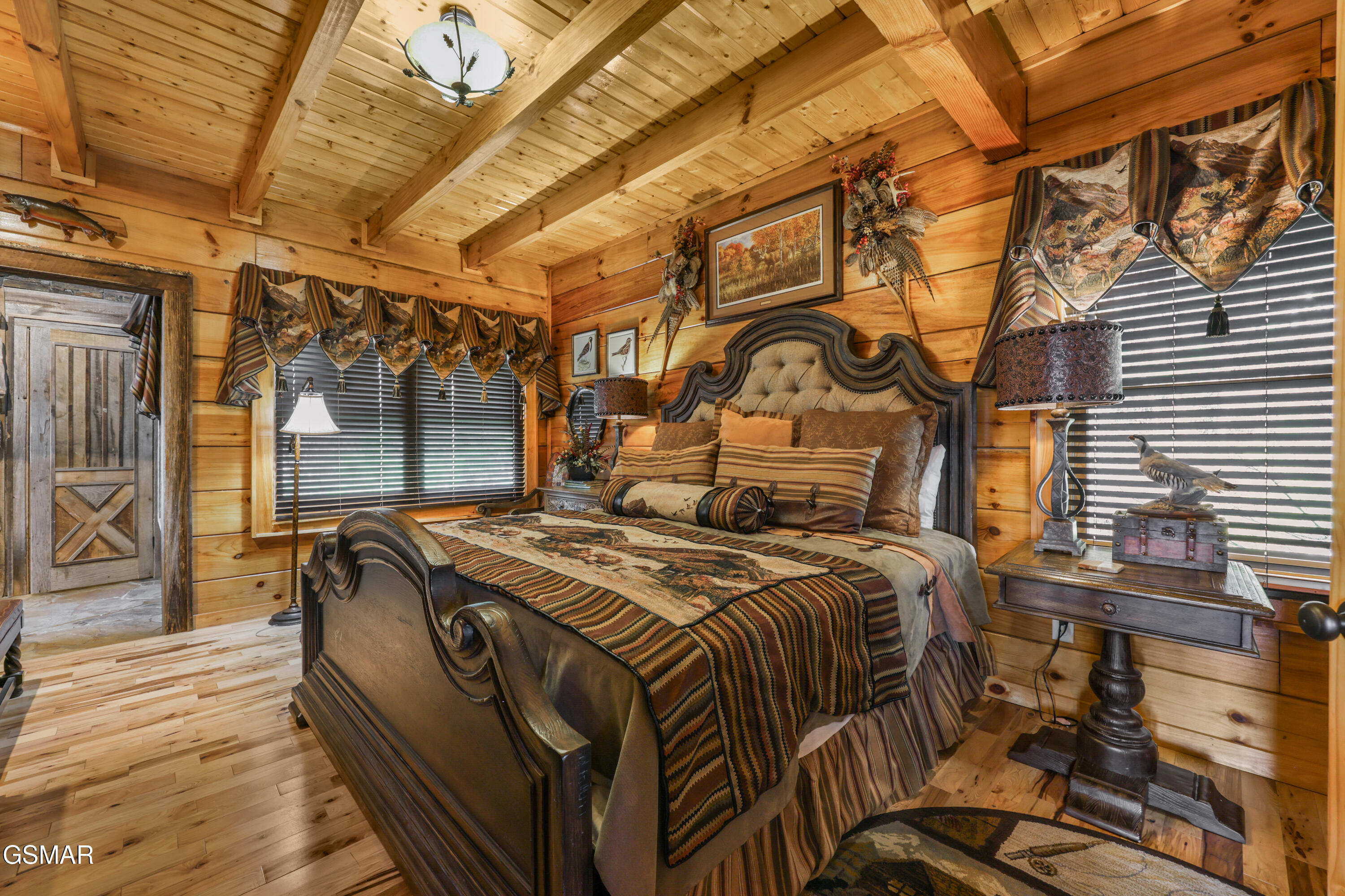 1960 E Mountain Way Sevierville TN 37876