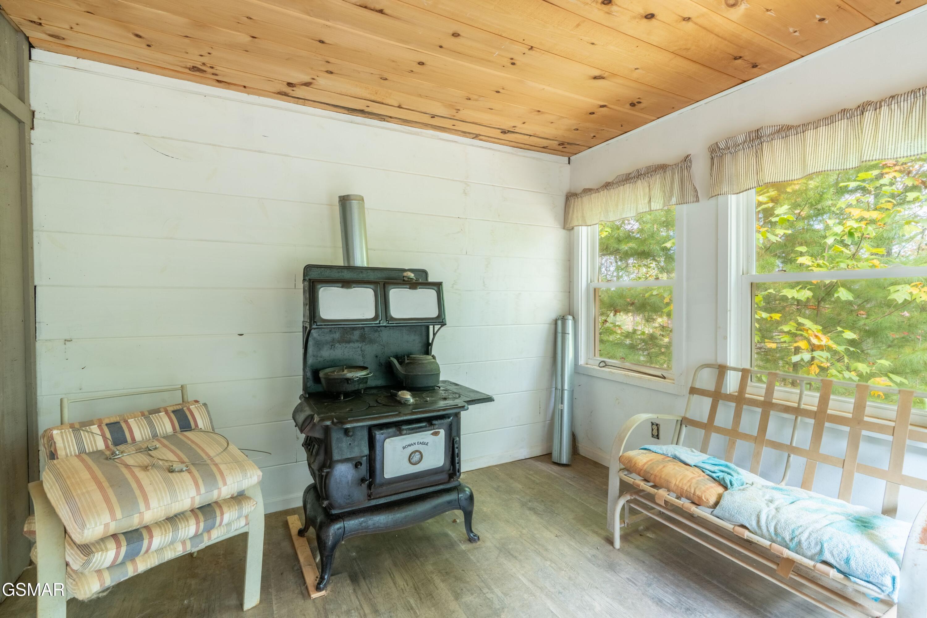 4061 Fox Hunters Lane Sevierville TN 37876