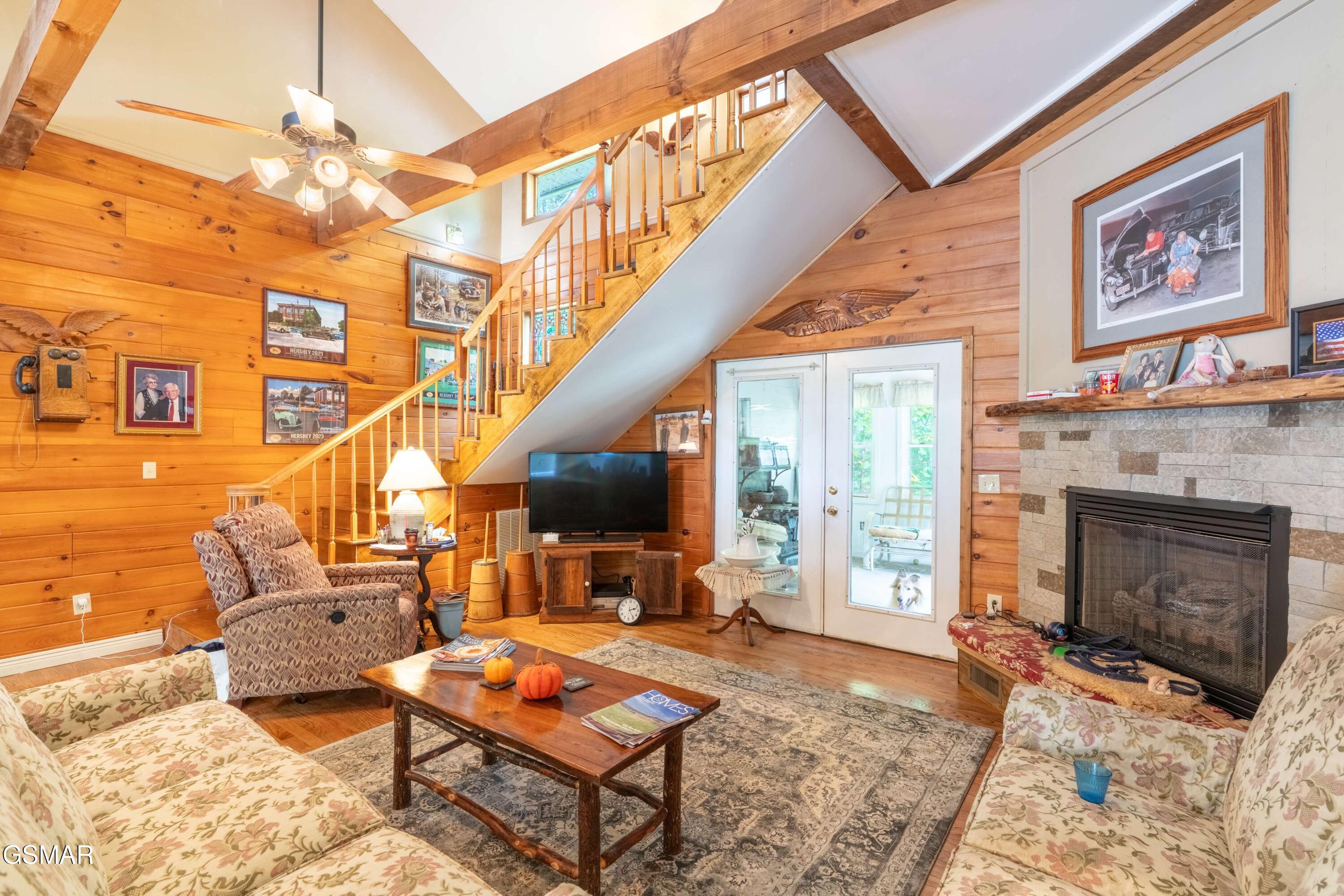 4061 Fox Hunters Lane Sevierville TN 37876