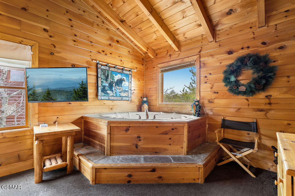 3306 Kestrel Way Pigeon Forge TN 37863