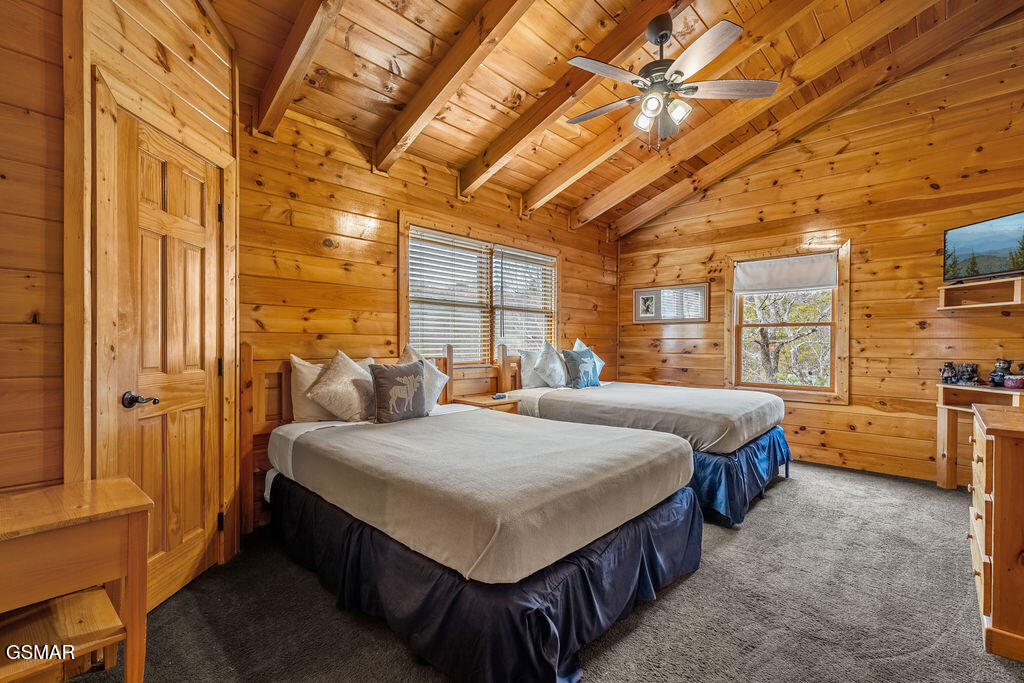 3306 Kestrel Way Pigeon Forge TN 37863