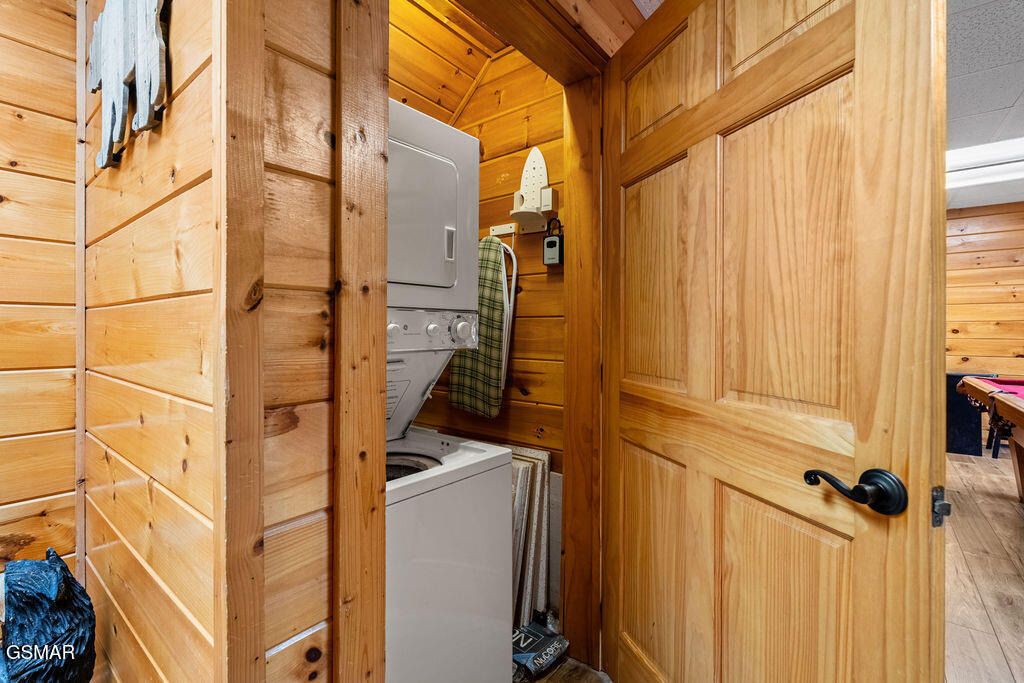 3306 Kestrel Way Pigeon Forge TN 37863