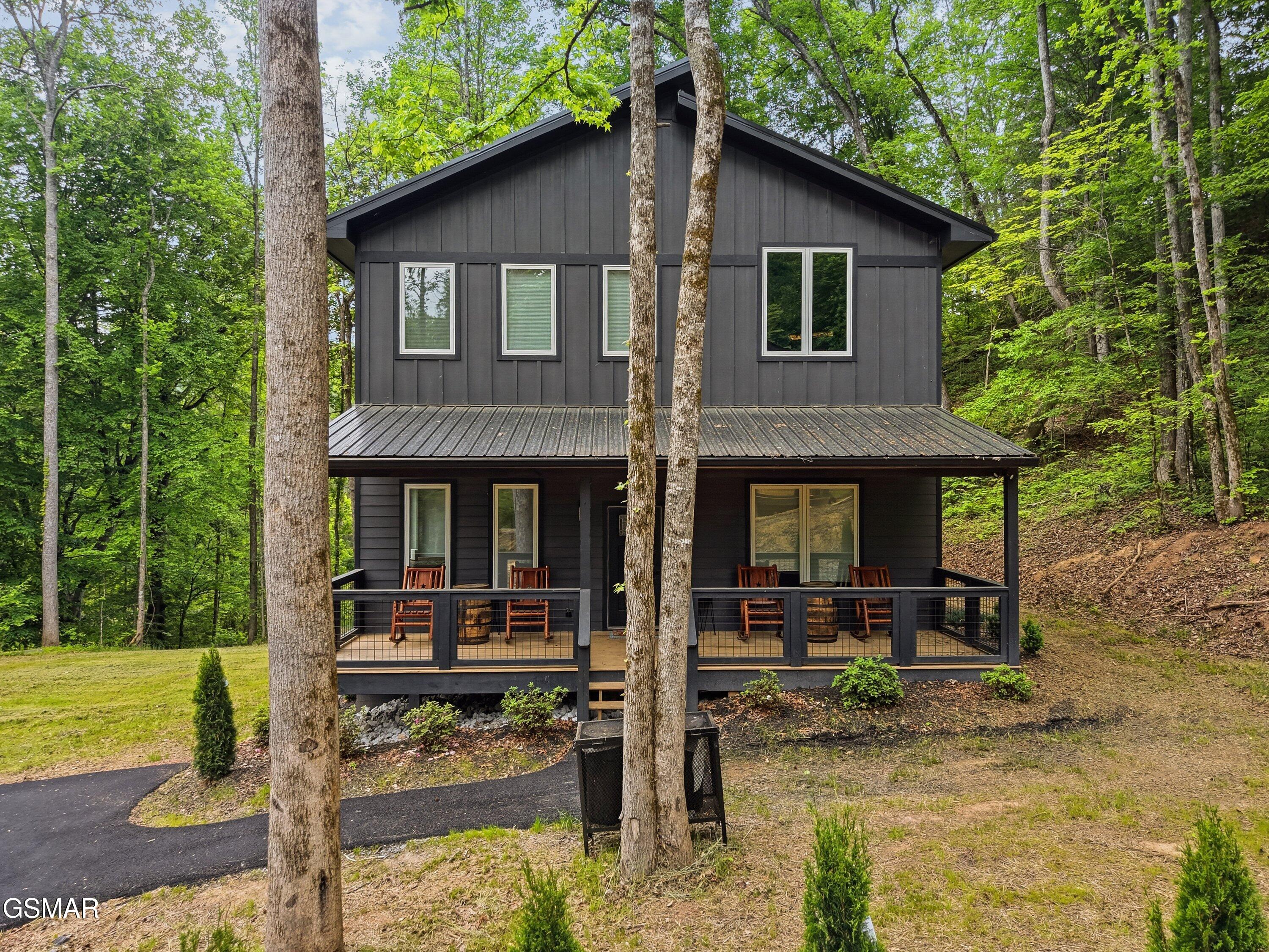 2825 Whisper Creek Lane Sevierville TN 37862