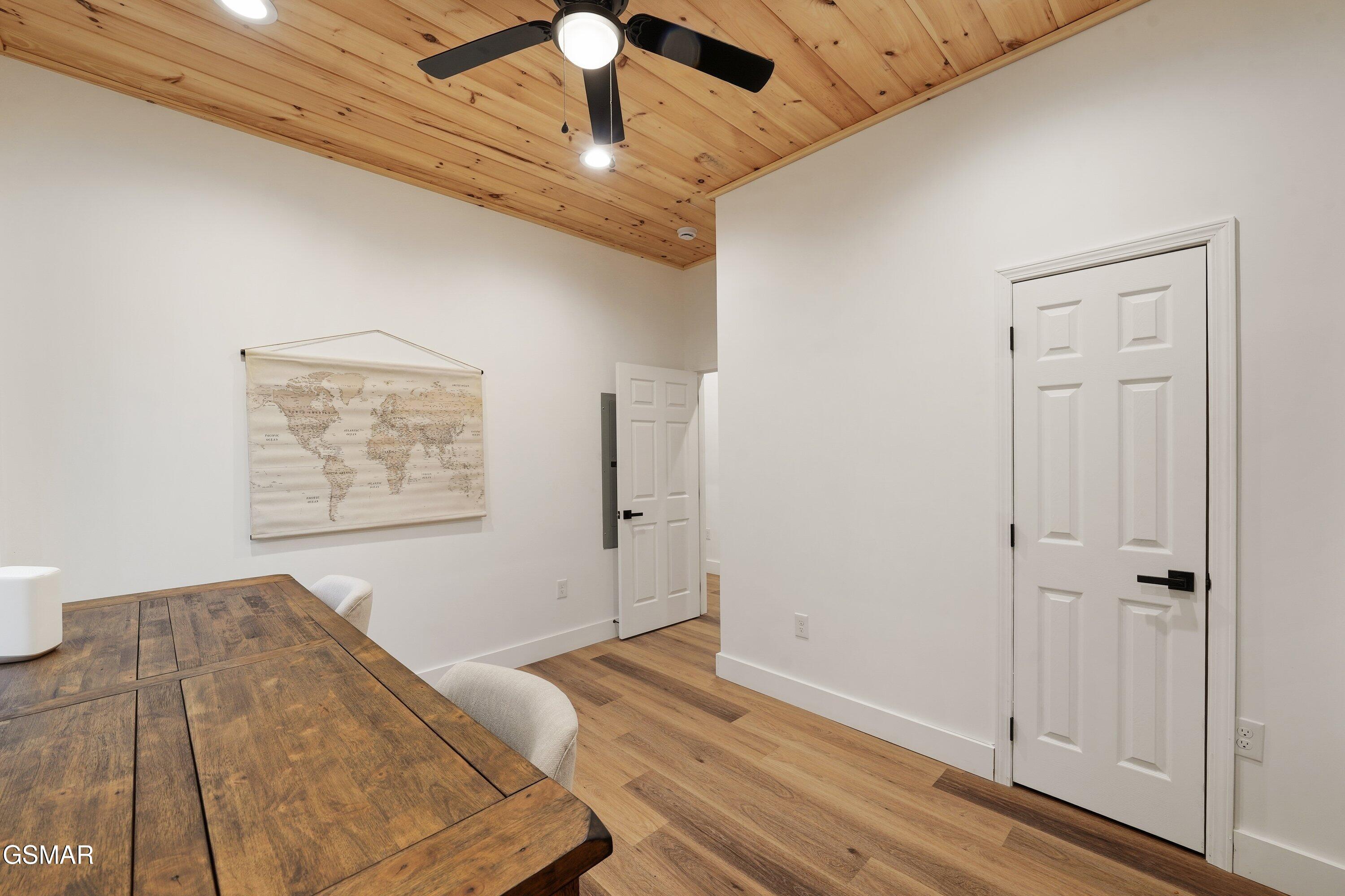 2825 Whisper Creek Lane Sevierville TN 37862