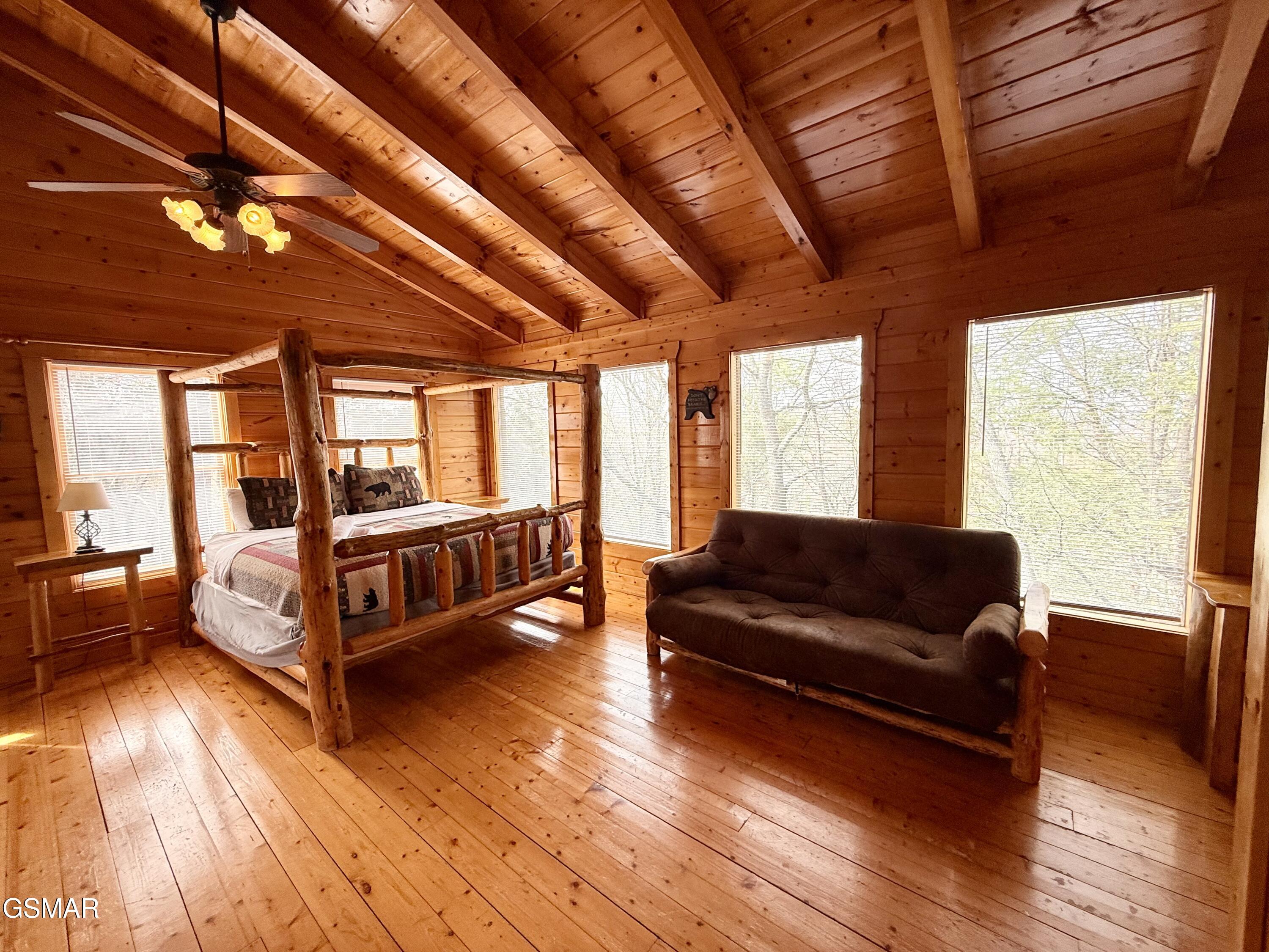 1724 Azalea Circle Sevierville TN 37876