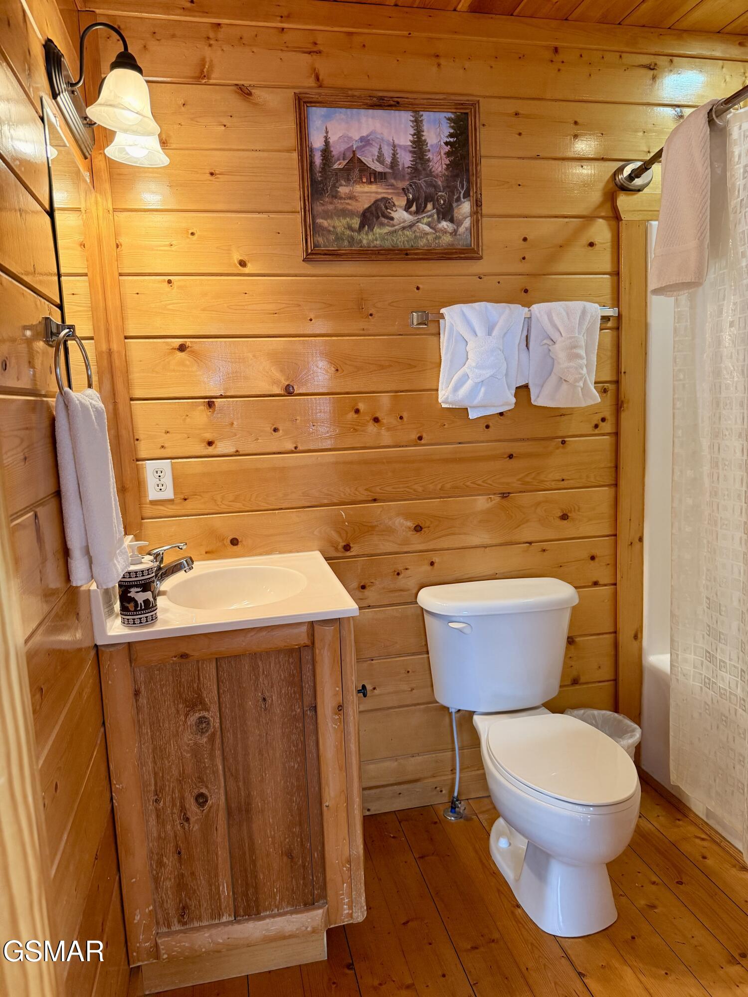 1724 Azalea Circle Sevierville TN 37876