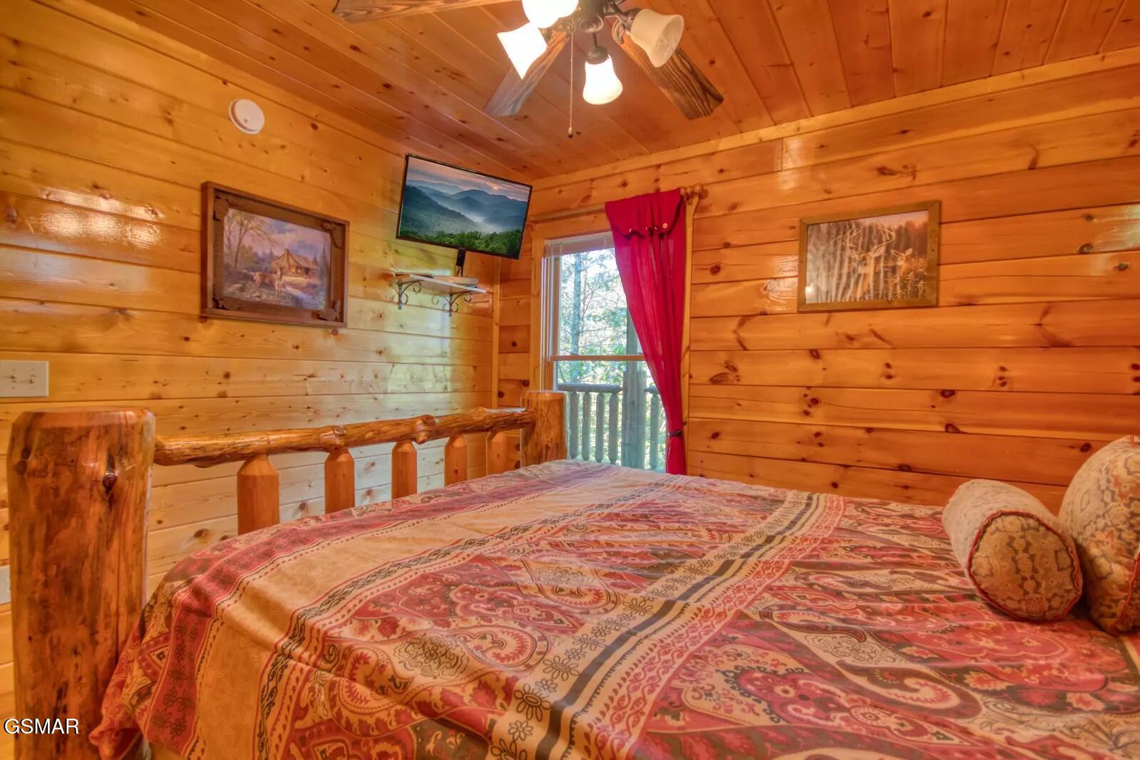 1724 Azalea Circle Sevierville TN 37876