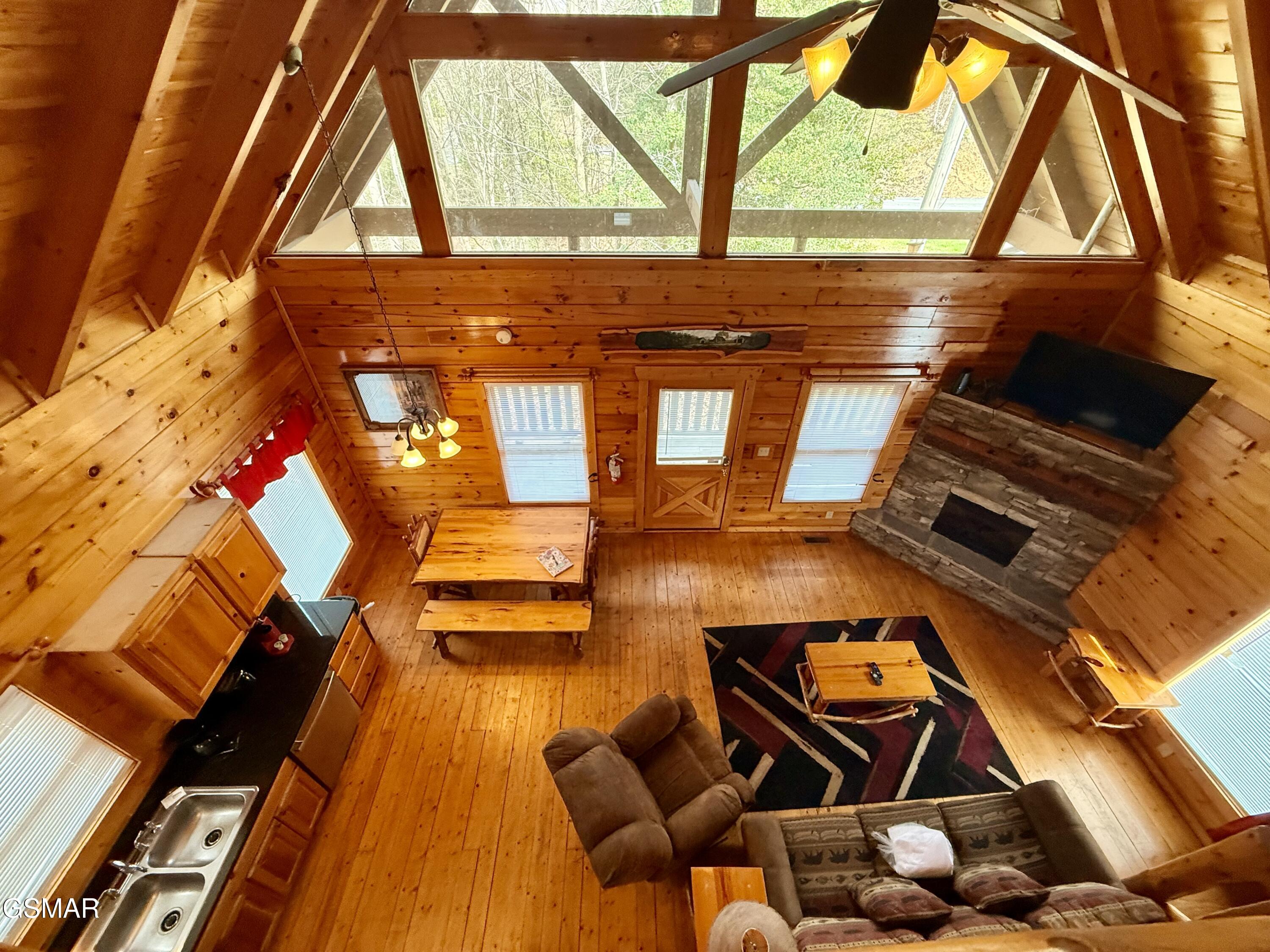 1724 Azalea Circle Sevierville TN 37876