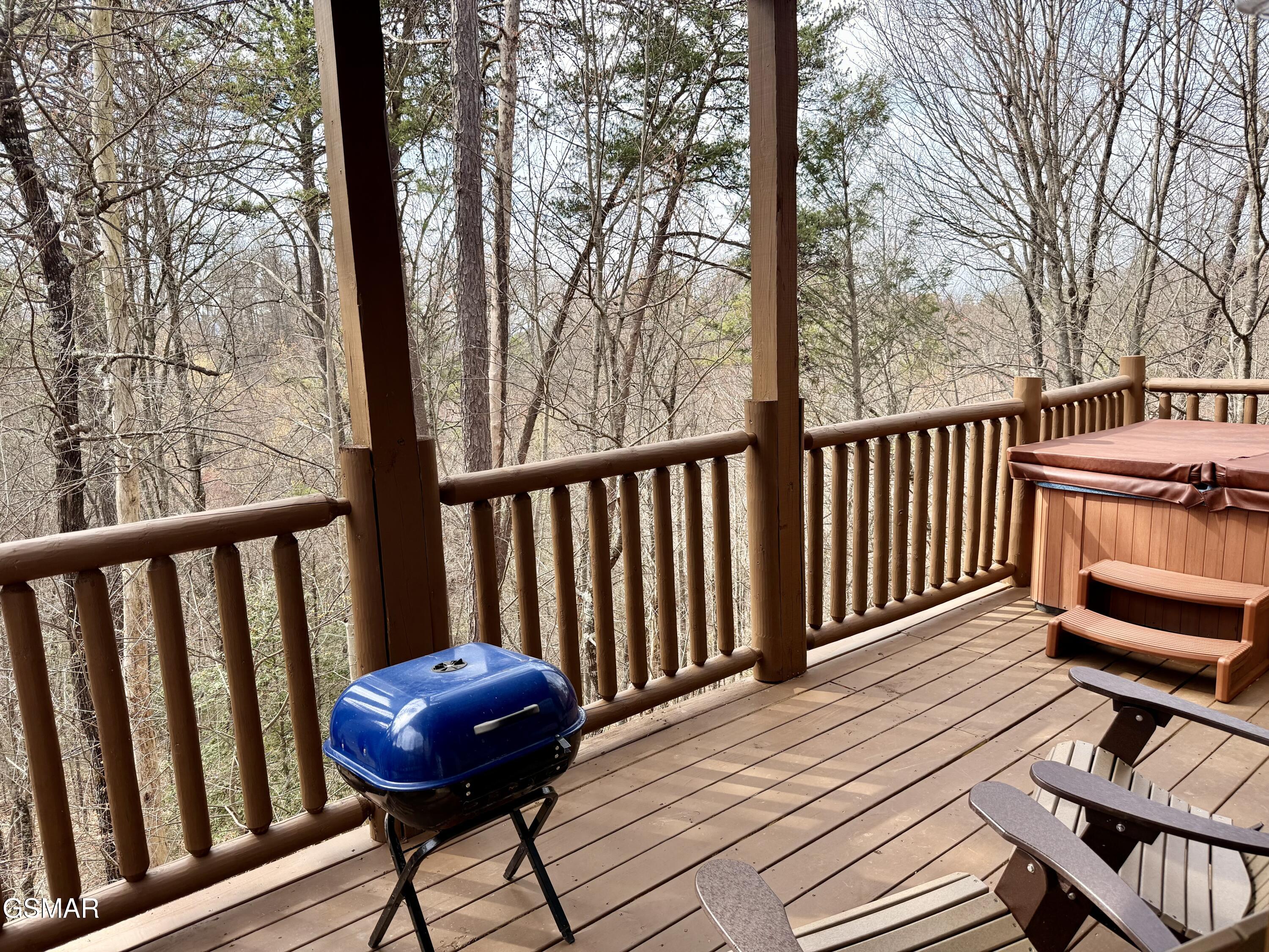 1724 Azalea Circle Sevierville TN 37876
